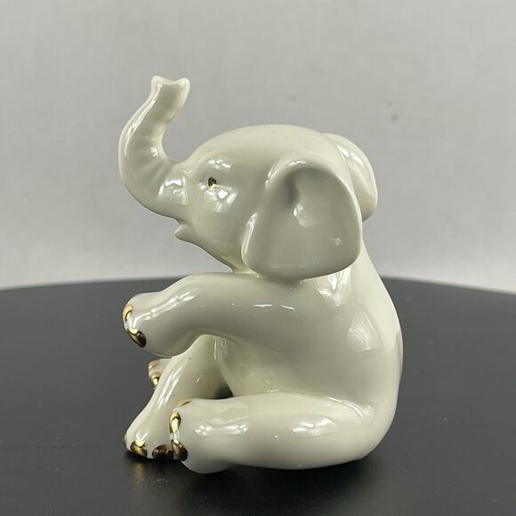Lenox Baby Elephant Figurine Porcelain with Gold Color Accents 2.5" Trunk Up Sit - Picture 2 of 8